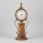 1049 3216 TABLE CLOCK